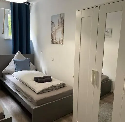 3 - 20 Km Dus Airport/messe Lejlighed