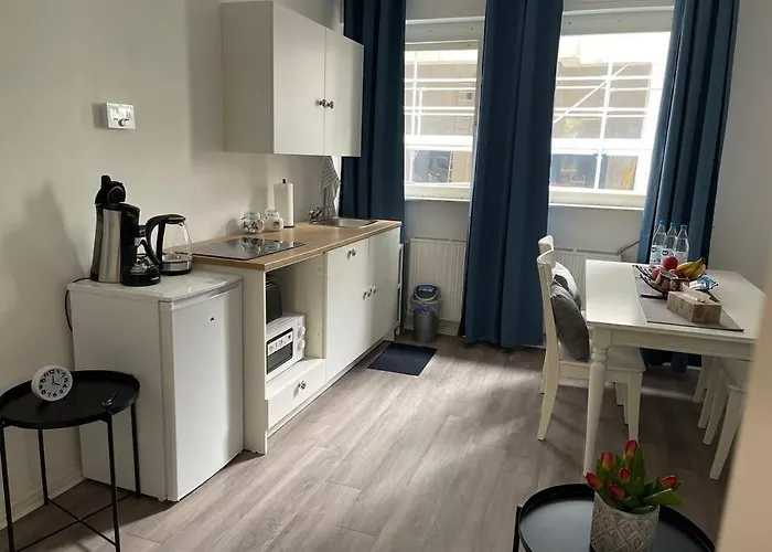 3 - 20 Km Dus Airport/messe *